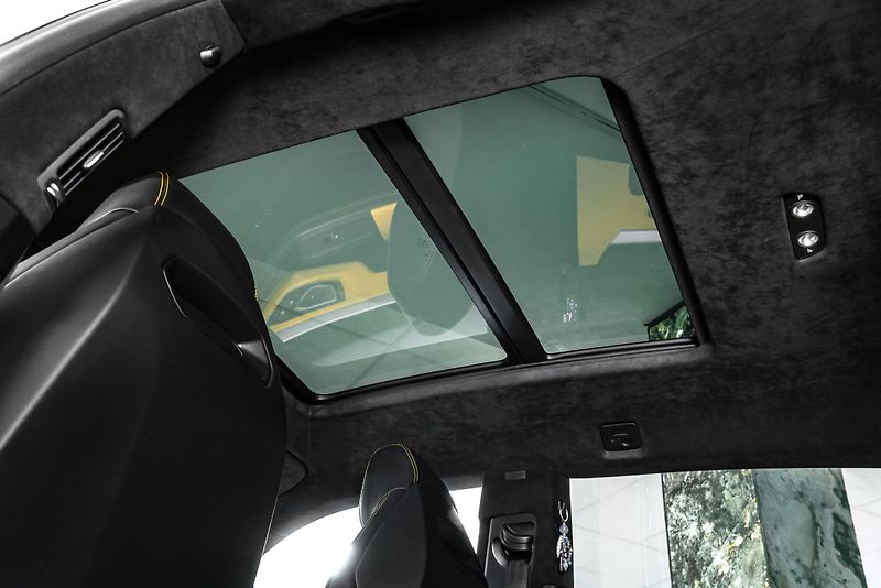 Lamborghini Urus B&O/360/PANO/KARBON/MASÁŽ/ - fotka 19 z 28
