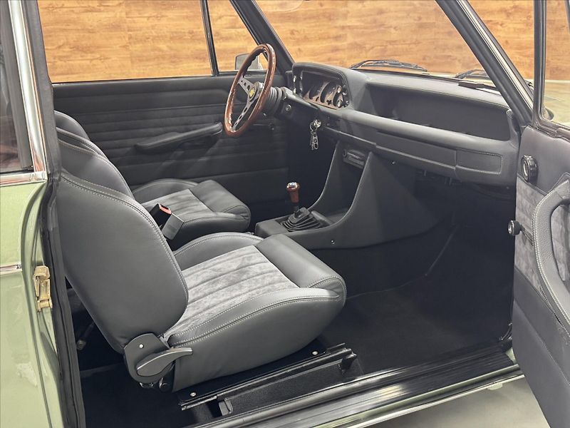 BMW Ostatní 2002 WEBER DBILAS - fotka 23 z 37