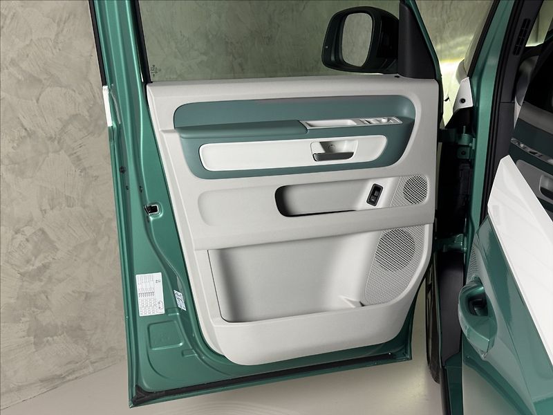 Volkswagen ID.Buzz Pro 150kW IQ Light 360° Kamera - fotka 18 z 50