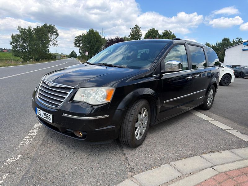 Chrysler Grand Voyager (2008)  3.8 RT LPG, Kůže EU 2008 - fotka 2 z 20