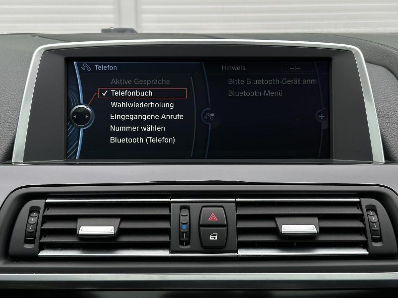 BMW Řada 6 640d Coupé 8AT 230kW Head-Up K - fotka 26 z 42