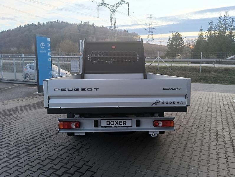 Peugeot Boxer (2026) DVOUKABINA 4350 L4 valník 180k - fotka 6 z 17