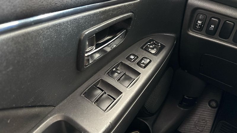 Mitsubishi ASX (2015) 1.6 MIVEC 2. MAJITEL TAŽNÉ ČR - fotka 14 z 22