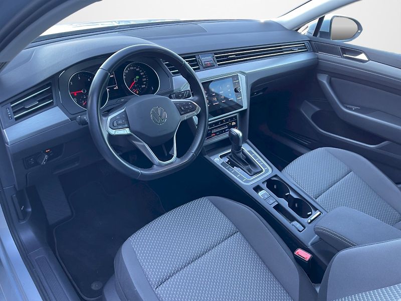 Volkswagen Passat (2023) 2.0 TDI 110 kW DSG ConceptLine - fotka 5 z 33