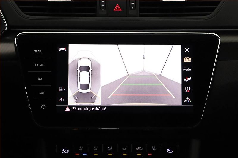 Škoda Superb (2020) Sportline iV 1.4 TSI PHEV - fotka 14 z 29
