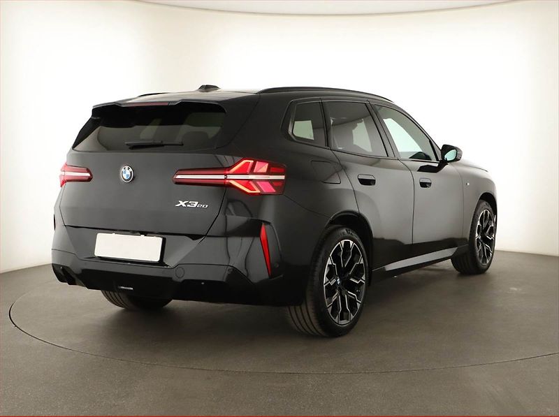 BMW X3 (2025) 20 xDrive - fotka 5 z 26