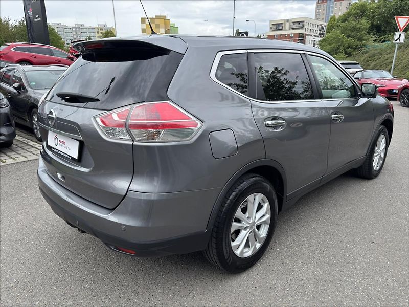 Nissan X-Trail 1,6 D PLNÝ SERVIS 360° PANORAM - fotka 5 z 44