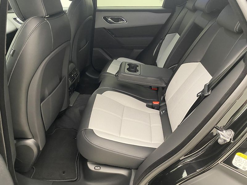 Land Rover Range Rover Velar (2026) D300 AUTOBIOGRAPHY AWD - fotka 7 z 51