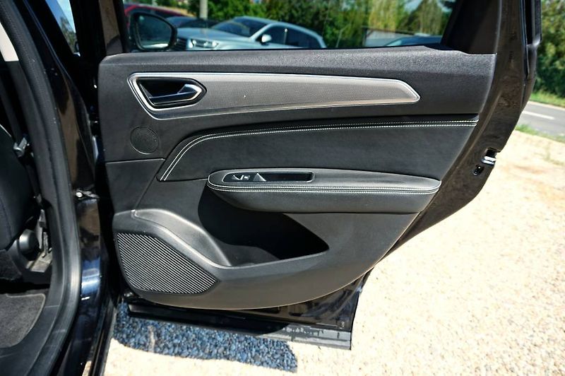 Renault Arkana (2021) INTENSE 1,6 E-TECH 105 kW - fotka 15 z 57