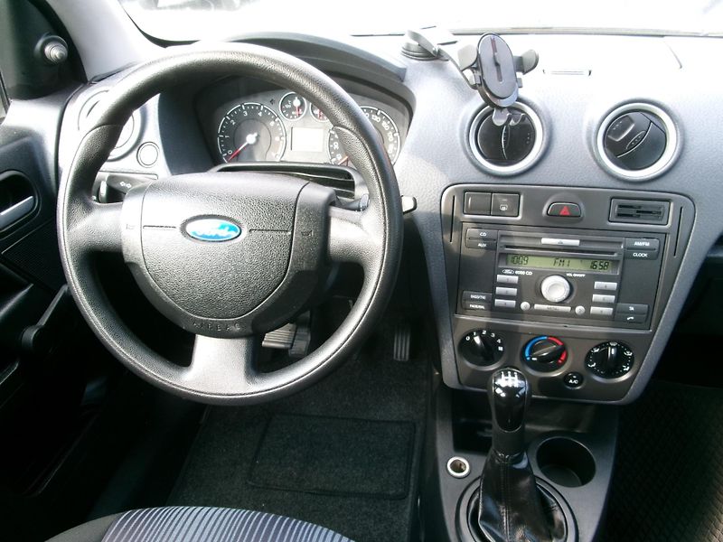 Ford Fusion (2006) 1,25 16V KLIMA TAŽNÉ - fotka 18 z 22