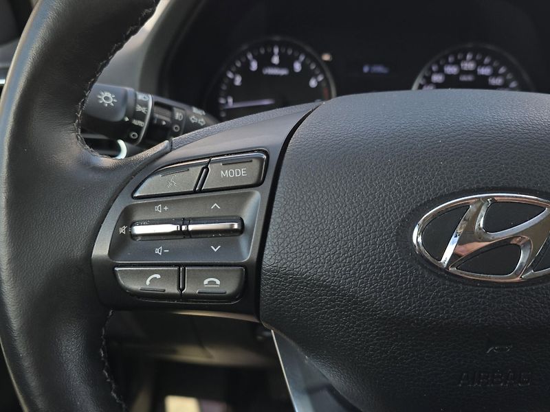 Hyundai i30 (2023) Comfort 1.5i 81kw, serv. kniha - fotka 11 z 24