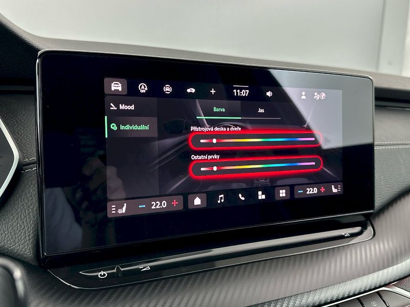 Škoda Octavia (2025) DSG 2.0TDI 110kW SportLine - fotka 18 z 30
