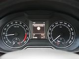 Škoda Octavia (2014) Scout 2.0 TDI, 4X4, Automat - náhled 11