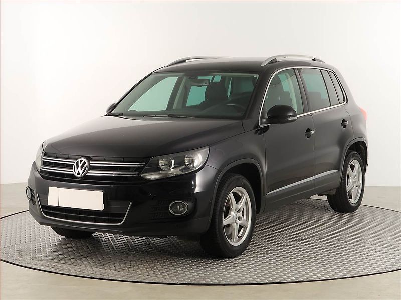 Volkswagen Tiguan (2014) 2.0 TDI, 4X4, Navi, Tempomat - fotka 2 z 17