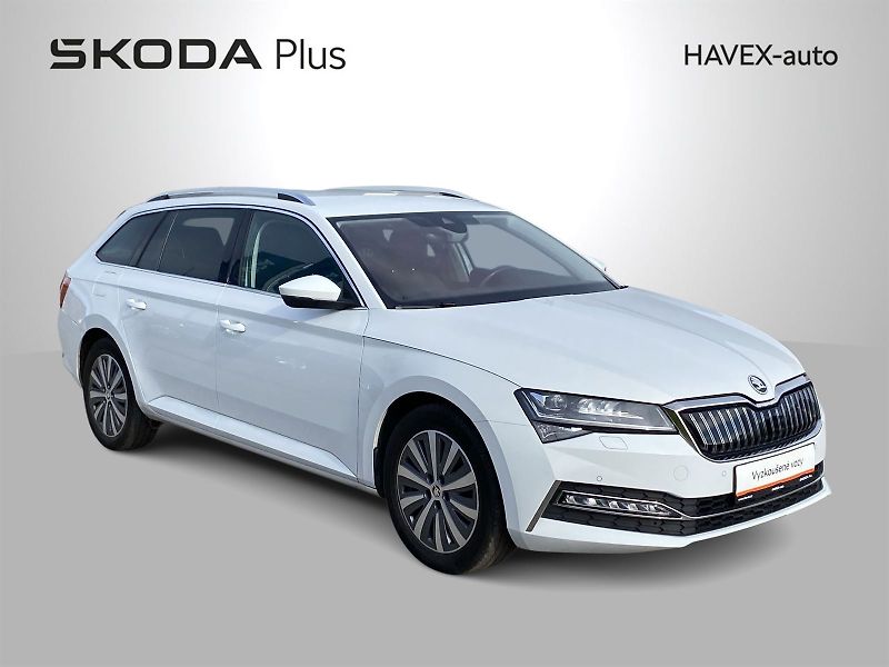 Škoda Superb (2021) Combi iV 1.4 TSI DSG Style - fotka 35 z 36