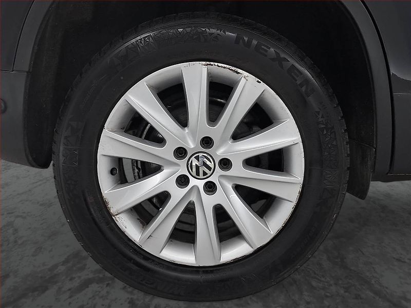 Volkswagen Tiguan (2011) Exclusive 2.0 TDI, 4X4 - fotka 15 z 23
