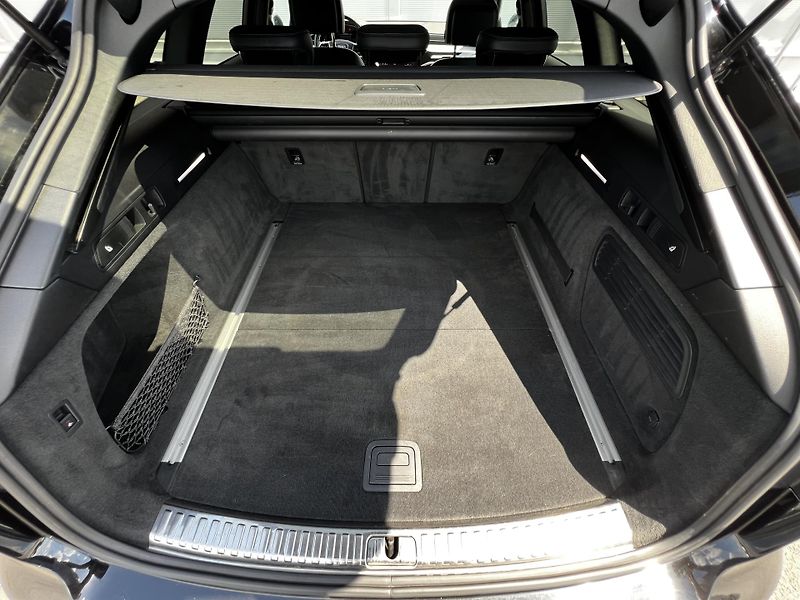 Audi A6 45TFSI 180kW Quattro S-Line TZ - fotka 29 z 33