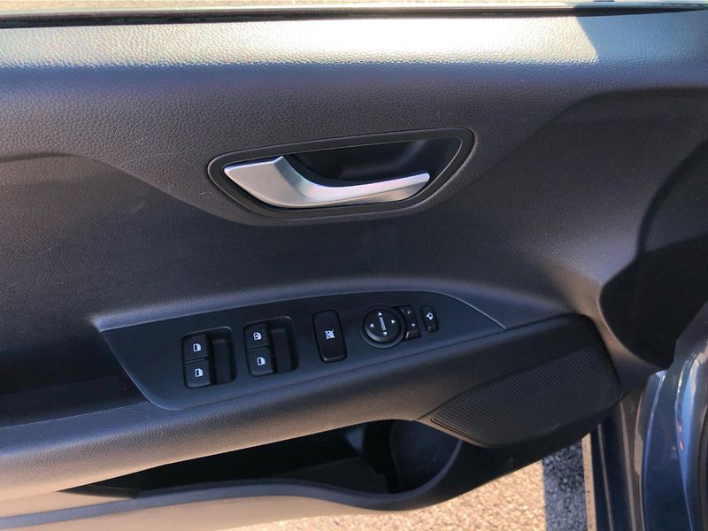 Kia Rio 1.25 CVVT 62 kW - fotka 15 z 29