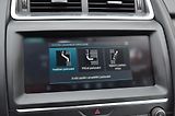 Jaguar E-Pace (2018) 2.0 D 132kW S AWD AT 1.MAJITEL - náhled 36