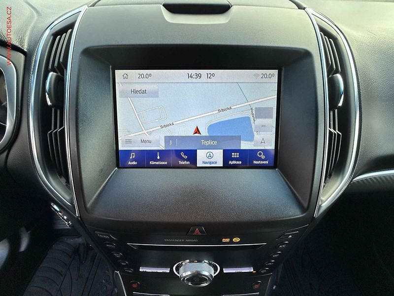Ford Edge (2019) 2.0TDCi, 1.maj, AT - fotka 15 z 16
