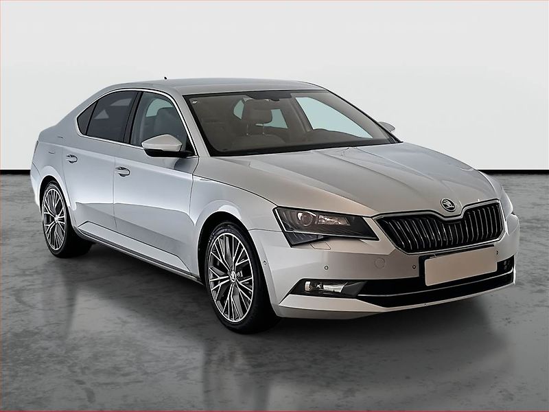 Škoda Superb (2015) Style 2.0 TDI, Kůže, Navi - fotografie inzerátu