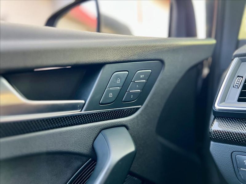 Audi SQ5 3,0 TFSI QUATTRO PANORAMA - fotka 49 z 59