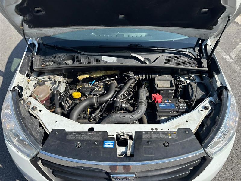 Dacia Lodgy 1,2 TCe - fotka 12 z 22
