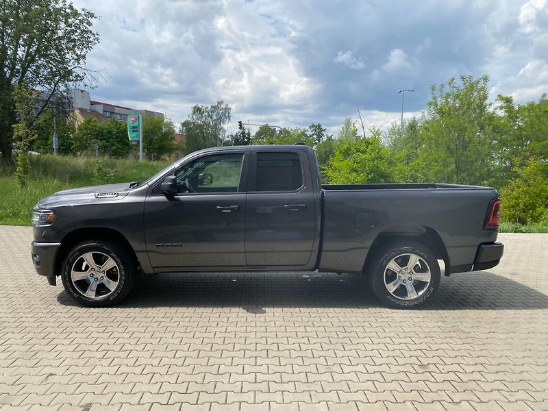 RAM 1500 (2026) 1500 NOVÉ - fotka 3 z 14