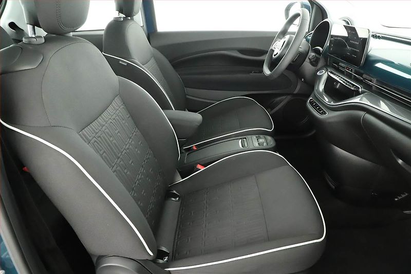 Fiat 500e (2023) 42 kWh, SoH 94%, Automat - fotka 7 z 19