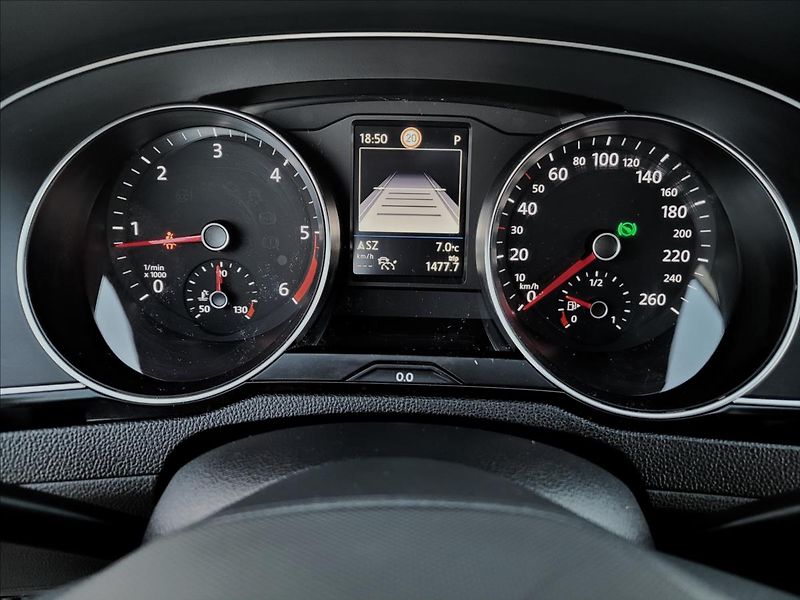 Volkswagen Passat 2,0 zálohováno - fotka 22 z 48