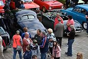 Nablýskané historické vozidla a motorky obsadily v neděli 19. května centrum Prostějova. 19.5. 2024
