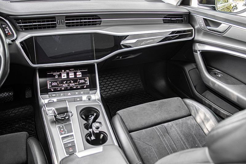 Audi A6 - fotka 35 z 39
