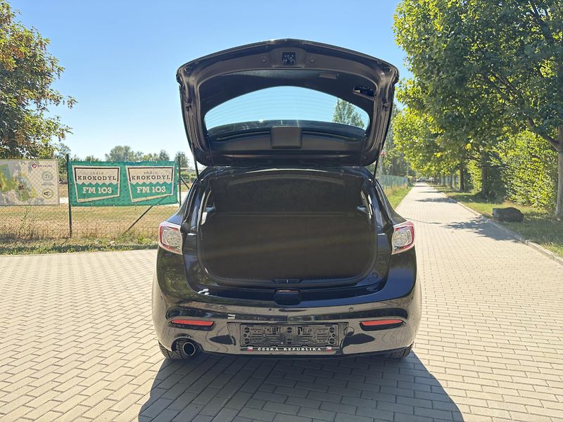 Mazda 3 1.6 90th Anniversary - fotka 18 z 29