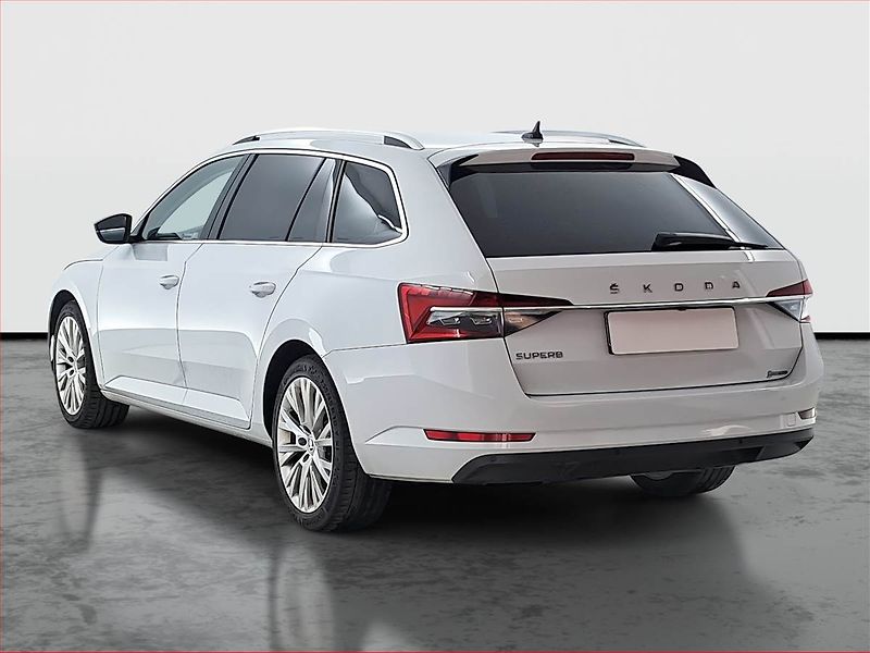 Škoda Superb (2021) Style 2.0 TDI, ČR,1.maj, Kůže - fotka 4 z 20