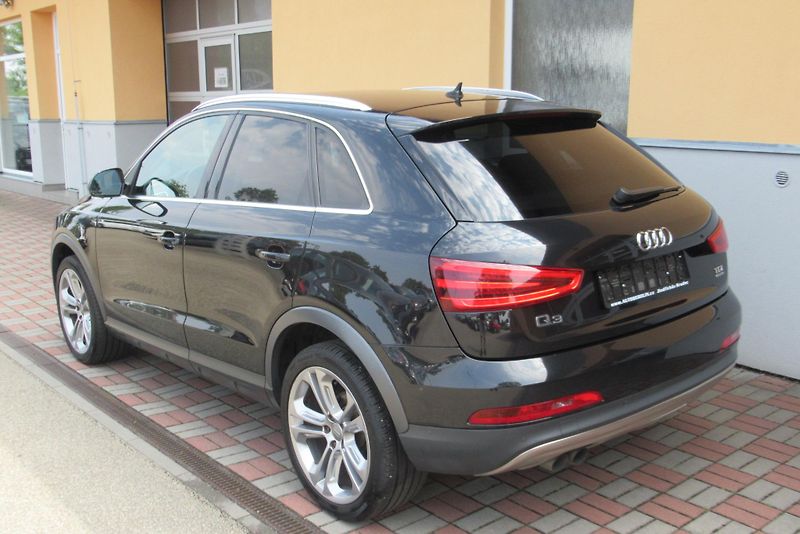 Audi Q3 2.0 TDi QUATTRO AUT. KLIMA  - fotka 2 z 23