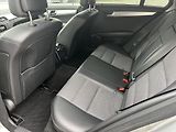 Mercedes-Benz Třídy C (2011) 1.8i C180 115Kw Automat - náhled 13
