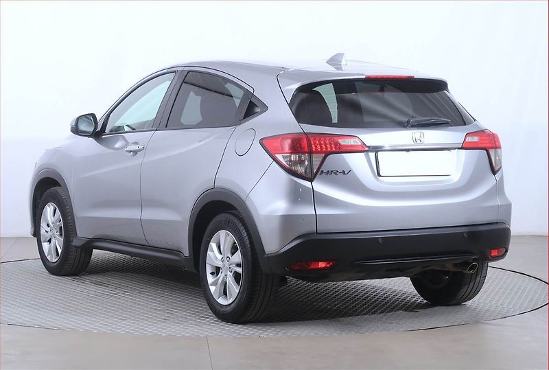 Honda HR-V (2020) Elegance 1.5 i-VTEC - fotka 4 z 20