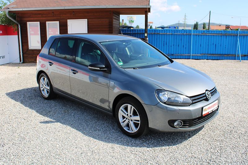 Volkswagen Golf (2012) 1,2TSI MATCH EL.OKNA NAVI ALU - fotka 1 z 22