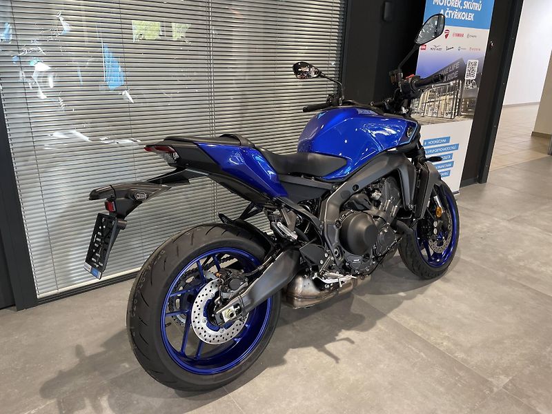 Yamaha MT-09 Y-AMT EU5+ - fotka 3 z 11