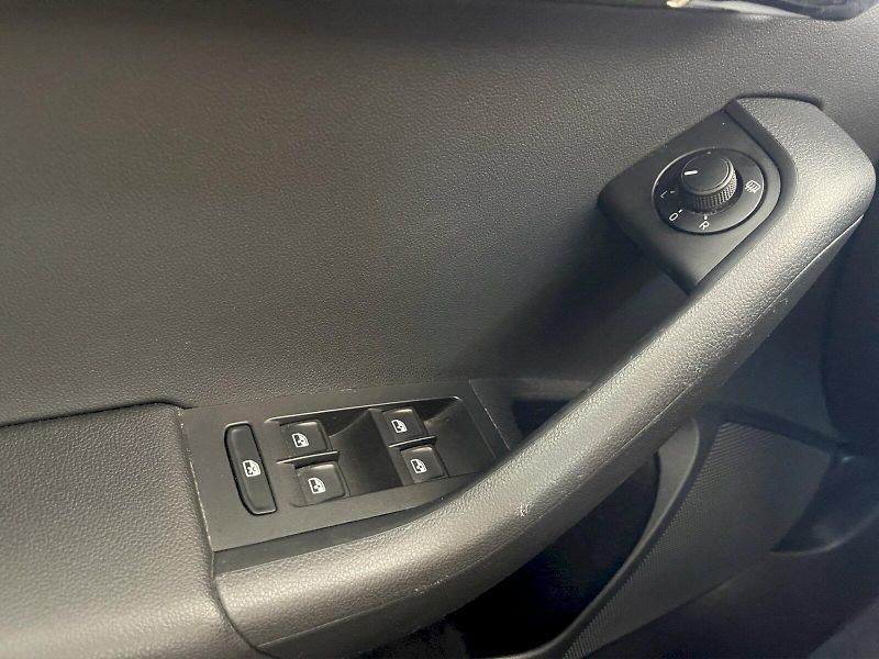 Škoda Octavia (2018) 1.5 TSI 110kW DSG Style Plus c - fotka 21 z 31