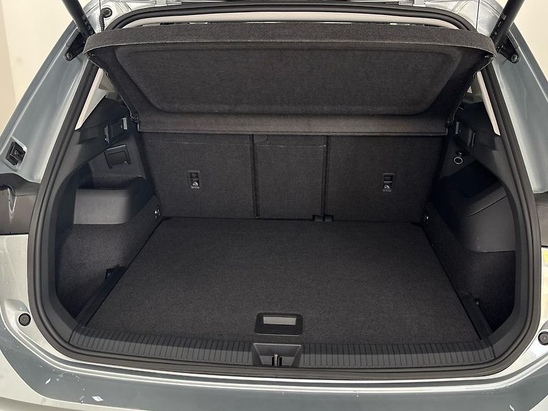 Volkswagen Tiguan Life - fotka 10 z 31