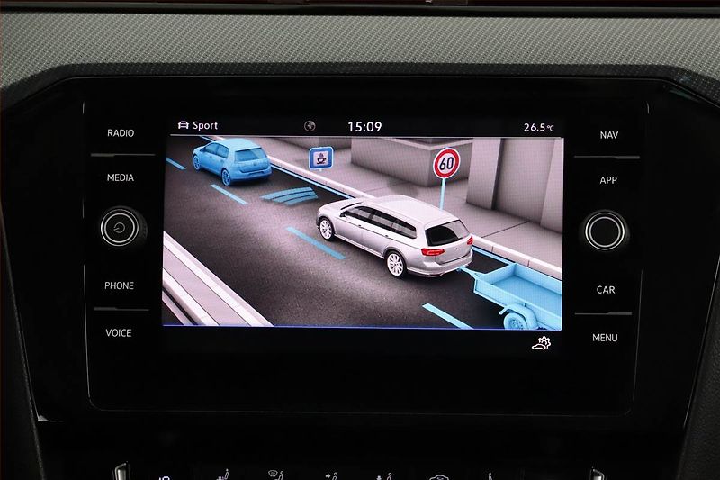 Volkswagen Passat (2020) R-Line 2.0 TDI - fotka 15 z 19
