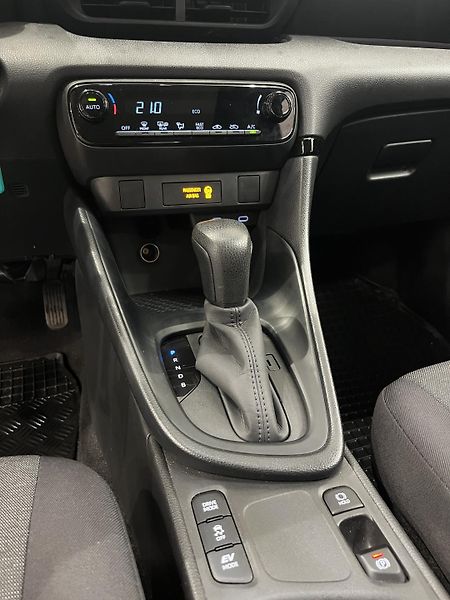 Mazda 2 Hybrid (2025) 1.5 116hp AT FWD Prime-Line - fotka 12 z 17