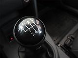 Volkswagen Touran (2012) 1.6 TDI, Serv.kniha, Navi - náhled 12