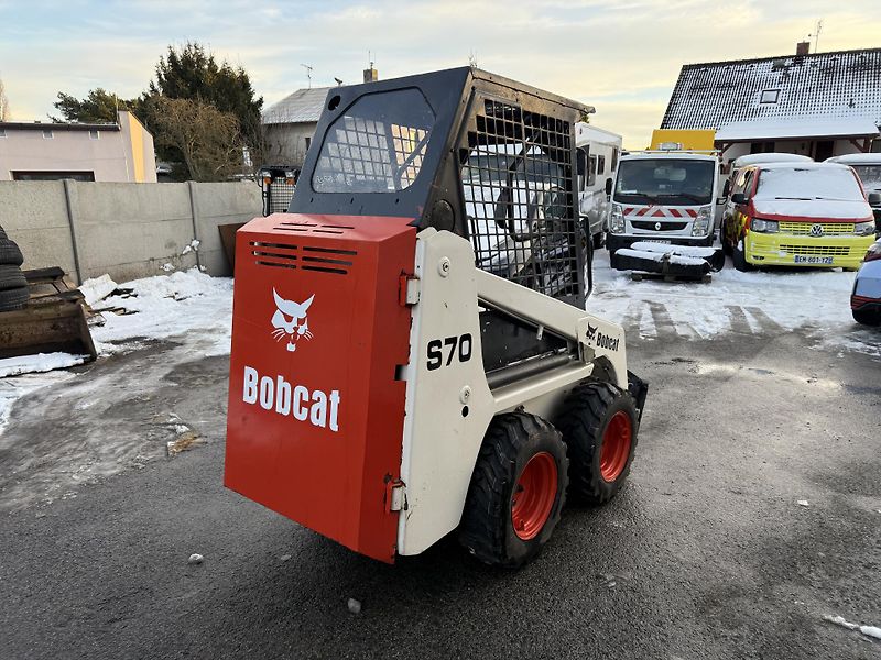 Bobcat (2016) S70 - kompaktní nakladač - fotka 5 z 7