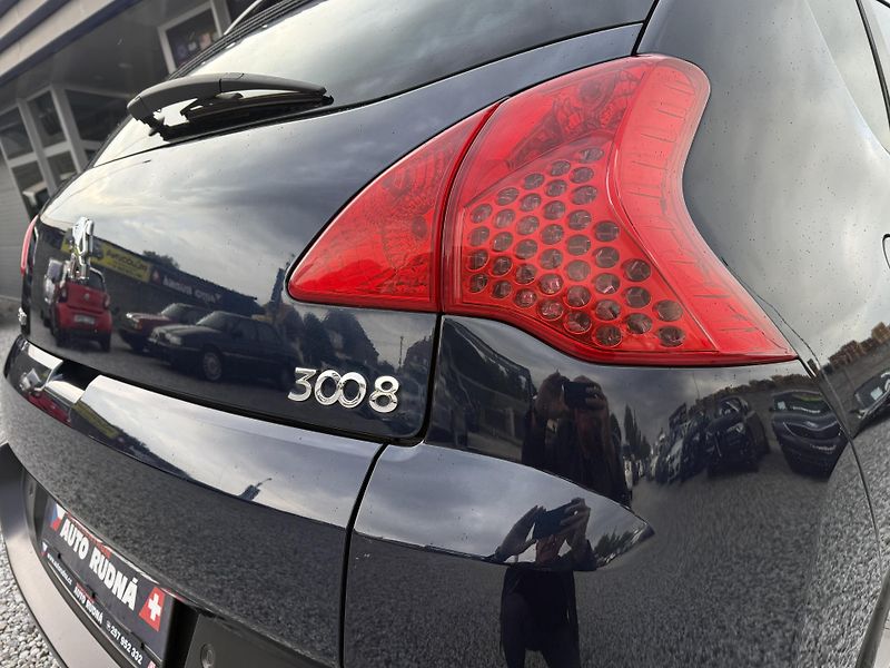 Peugeot 3008 1,6i Panorama Automat ČR - fotka 9 z 34
