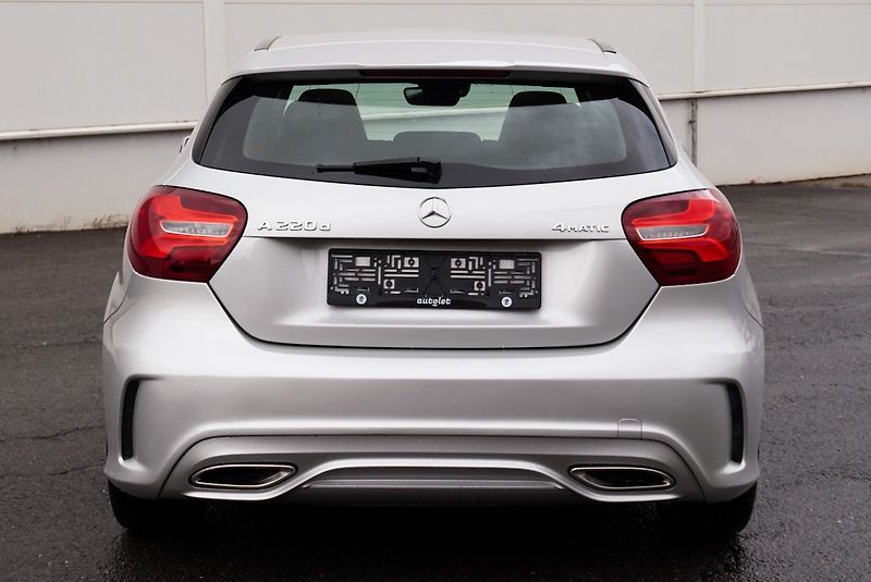 Mercedes-Benz Třídy A 220d 4MATIC AMG - fotka 10 z 28