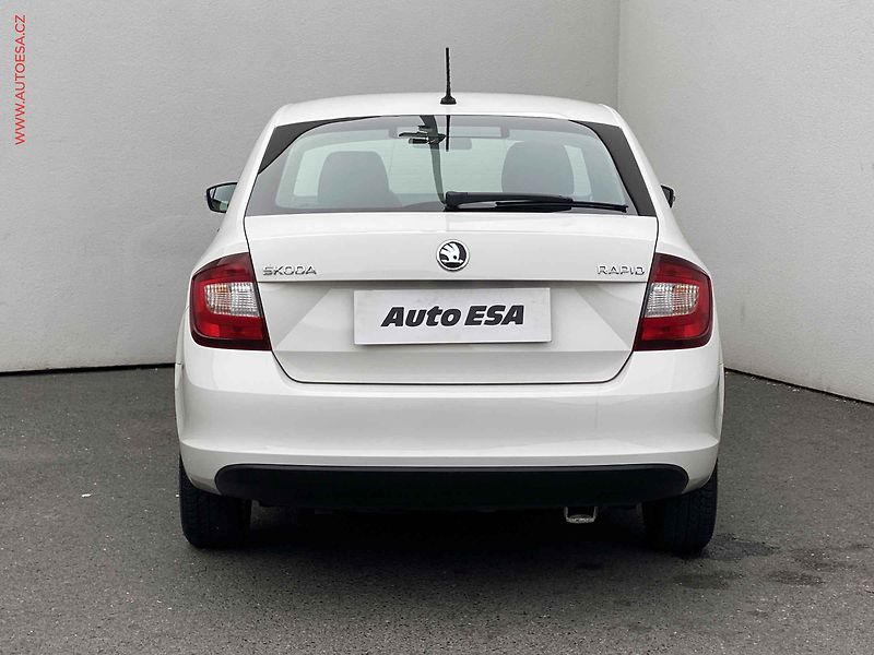 Škoda Rapid (2019) 1.0 TSi, 2.maj,ČR, Ambition - fotka 5 z 17