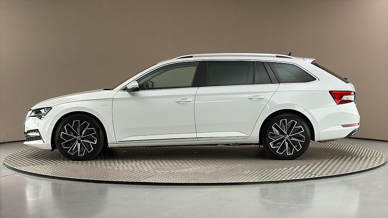 Škoda Superb 2.0 TDI DSG 4x4 L&K Combi - fotka 4 z 33