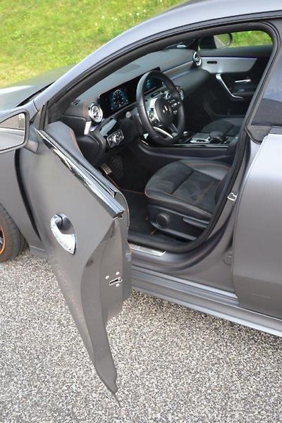 Mercedes-Benz CLA 180 d Edition 1 AMG - fotka 54 z 56